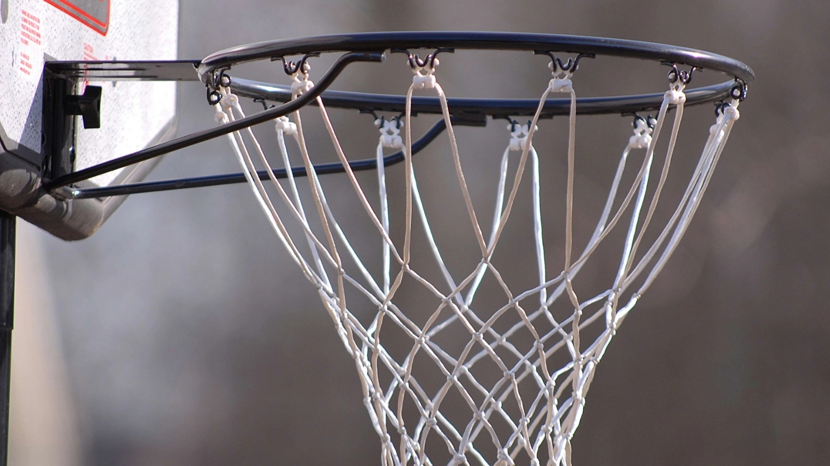 Guide to buying professional basketball hoops and nets Guide to buying professional basketball hoops and nets